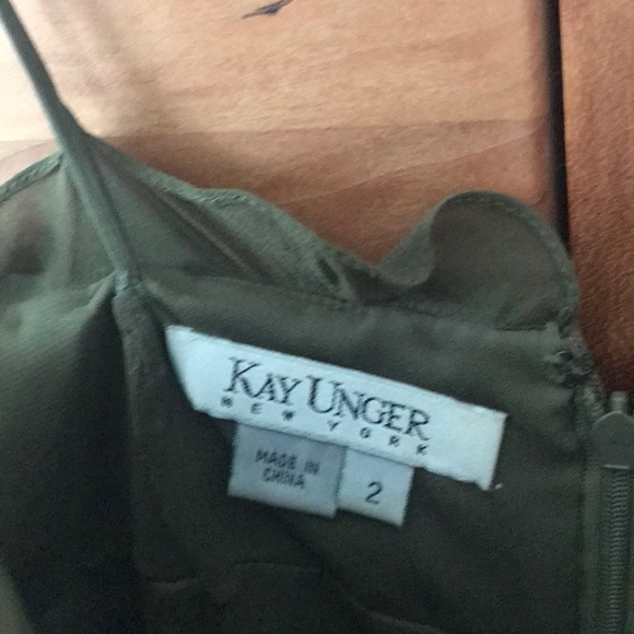 GLAMOROUS 🥂Kay Unger short formal dress Size 2. - Picture 5 of 11